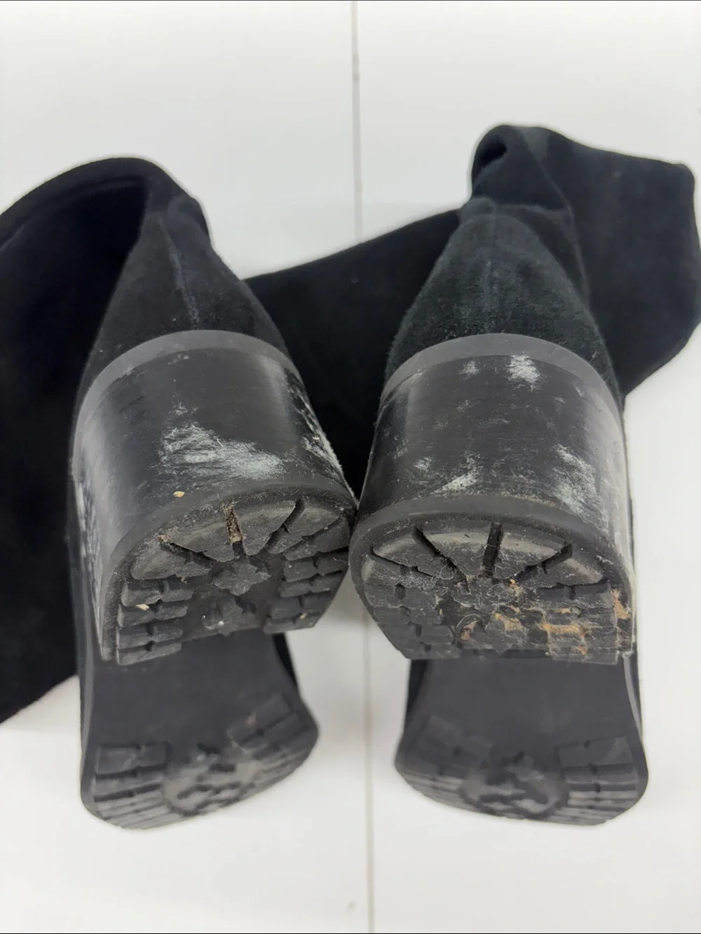 Used Blondo Waterproof Women’s Classic Black Suede Knee-High Boots Size 9.5